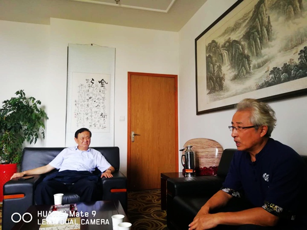 <b>中国未来研究会阎耀军副理事长来宜昌考察</b>